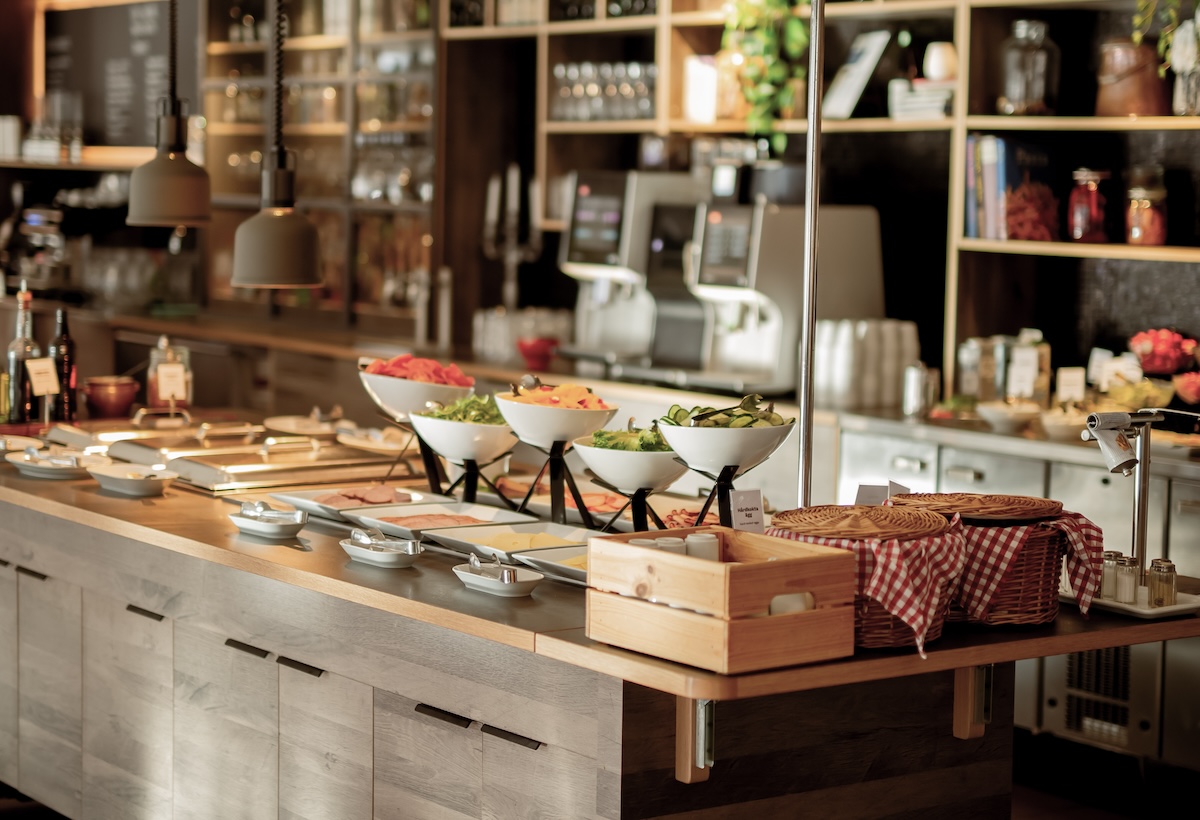 Frukostbuffé på Hotel Royal Corner